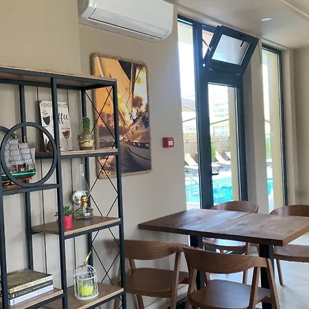 Lotus 普里莫尔斯科