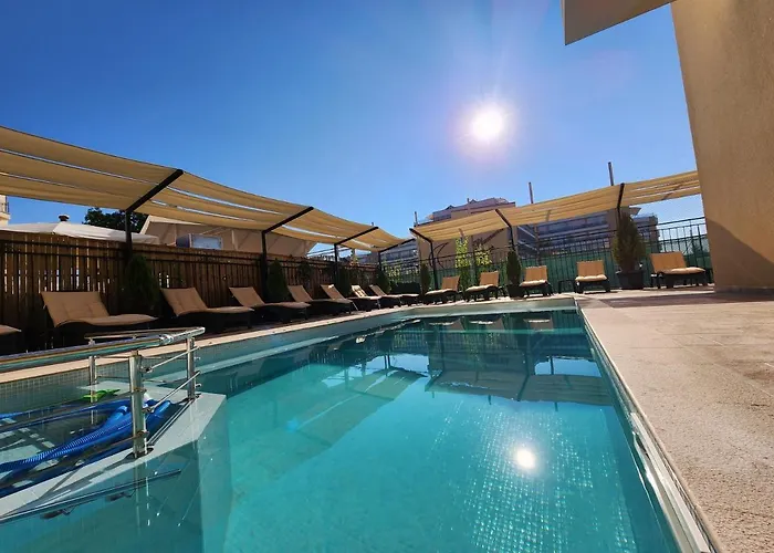 Отель Lotus Приморско