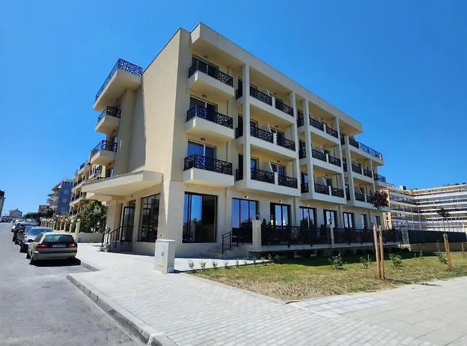 Lotus Приморско